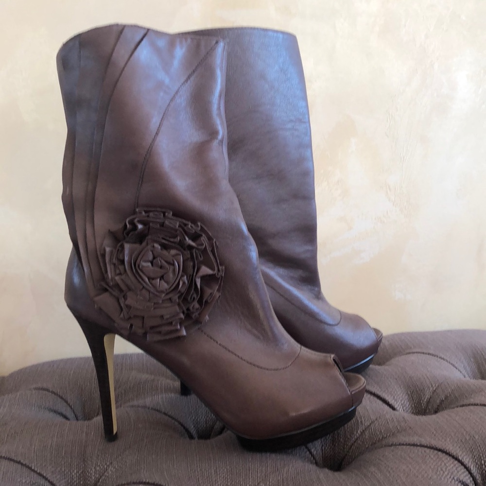 ZiGiny open toe booties. Size 8.5